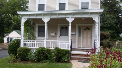31 Soundview St, New Rochelle, NY 10805-3913