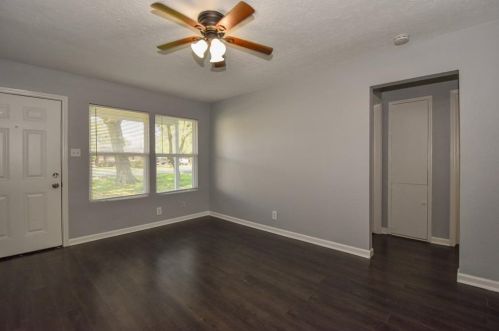 510 Utah St, Morgans Point TX  77571-5561 exterior