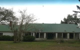 359 Alexander Rd, Crawfordville, FL 32327-3351