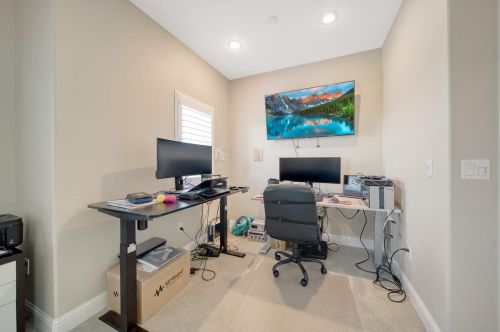 1652 Sephos St, Manteca CA  95337 exterior