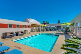 1353 Martel Ave, Los Angeles CA  90046-4800 exterior