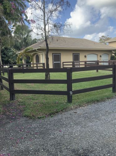 14235 Equestrian Way, West Palm Beach FL  33414-7626 exterior