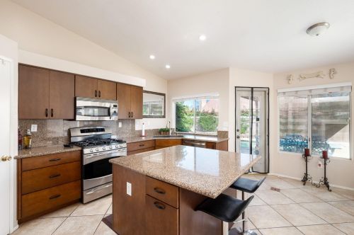 45160 Bridgette Way, La Quinta CA  92253-7200 exterior