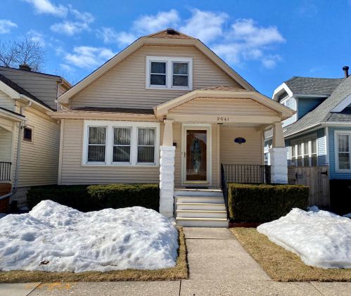 2041 34, Milwaukee WI 53208-1967 exterior