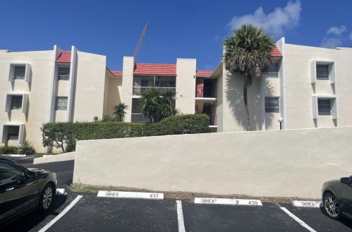 624 13th St, Boca Raton, FL 33486-2474