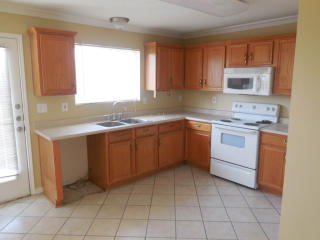3022 Autumn Run Dr, Fort Worth TX  76140-1905 exterior