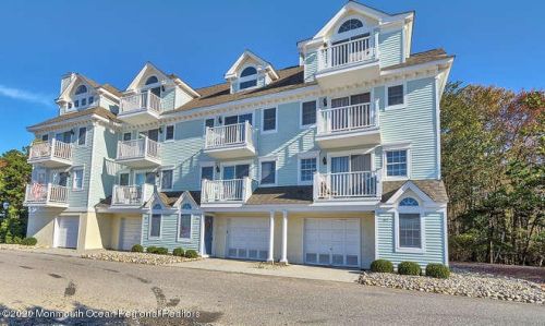 332 Lacey Rd, Lacey, NJ 08731-4360