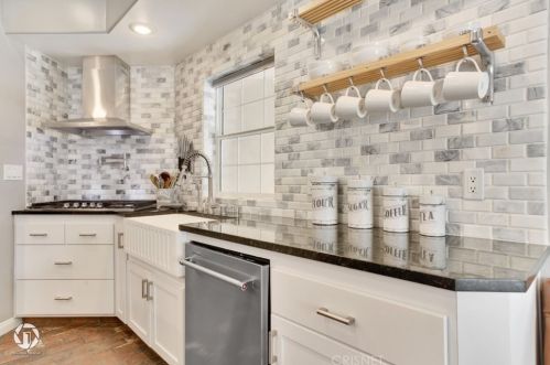 15414 Cuda Dr, Bakersfield CA  93307-9279 exterior