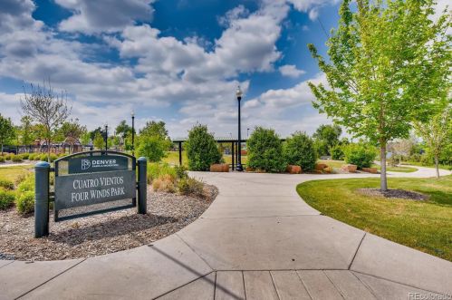 372 Newton St, Denver CO 80219-2632 exterior