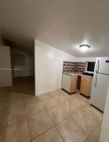 6609 1 Ct, Hollywood FL  33024-7211 exterior