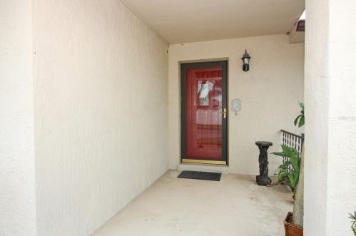 148 Mayfair Ct, Sanford, FL 32771-3677
