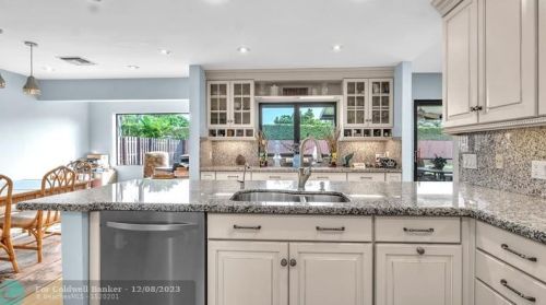 333 27th Ave, Delray Beach FL  33445-4401 exterior