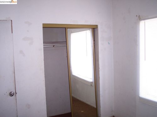 15 Chanslor Ave, Richmond CA  94801-3403 exterior