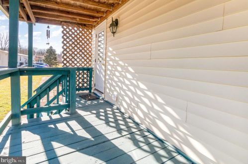 86 Vasilios Dr, Carlisle PA  17015-9012 exterior