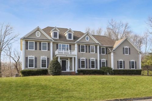 6 Belden Hill Rd, Brookfield Center, CT 06804-2550