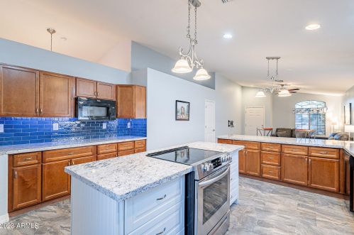 12245 41st Ave, Phoenix AZ 85029-2947 exterior