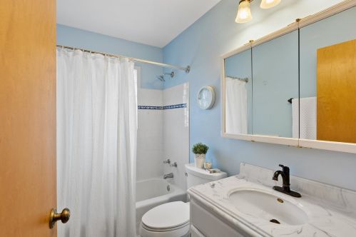 1339 93, Milwaukee WI 53214-4266 exterior