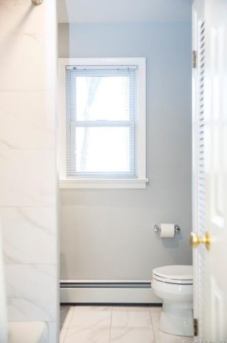 16 Visconti St, Norwalk CT  06851-4033 exterior