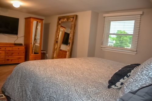 38 Gertrude St, Clark NJ  07066-3212 exterior