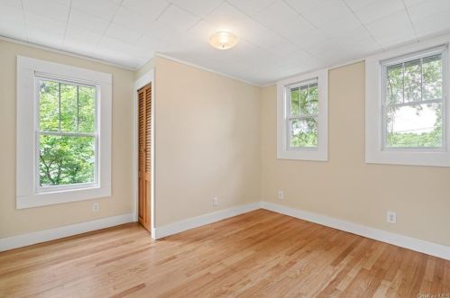 2450 State Route 208, Walden NY  12586-2801 exterior