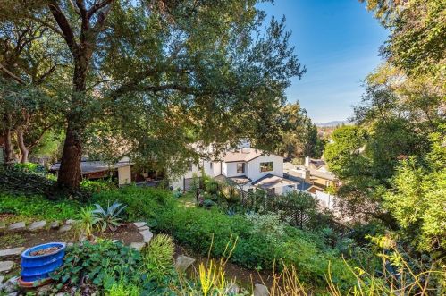 3870 Carpenter Ave, North Hollywood CA  91604-3729 exterior