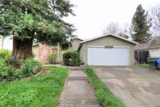 1570 Woodridge Oak Way, Sacramento, CA 95833-1906