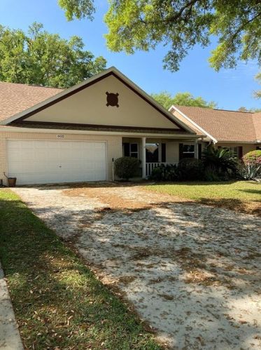 8450 90th St, Ocala, FL 34481-9589