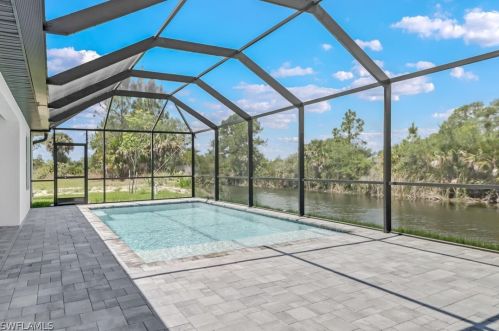 3306 13th Pl, Cape Coral, FL 33909-3343