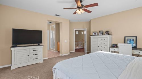 28341 Brookview Ter, Santa Clarita CA  91350-4446 exterior