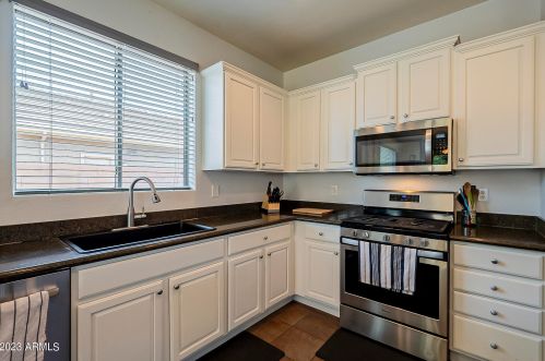 2118 Glacier Pl, Chandler AZ 85249-5545 exterior