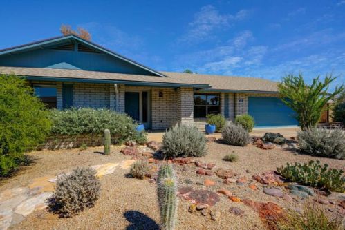 6016 Hannibal St, Mesa, AZ 85205-4509