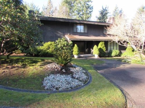 12316 Rebecca Dr, Lakewood, WA 98499-1122