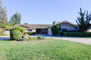 12318 Saratoga Creek Dr, Saratoga, CA 95070-3533