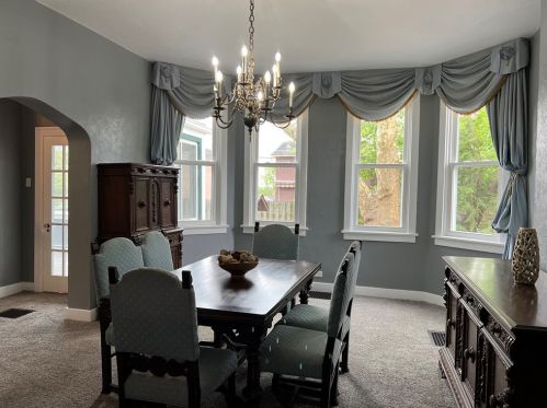 2636 Noblestown Rd, Pittsburgh PA  15205-4200 exterior