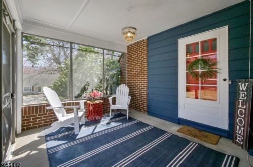 15 David St, Dover, NJ 07801-2230