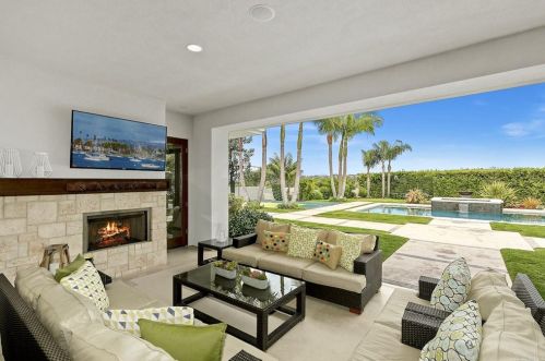 422 Nardo Ave, Solana Beach, CA 92075-2027