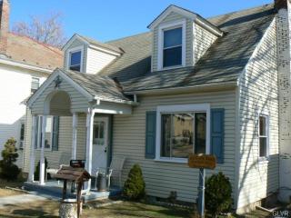 116 Lafayette Ave, Palmerton, PA 18071-1510