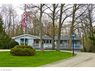 10055 Chardon Rd, Concord Township OH  44024-8715 exterior