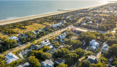 2201 Palm Blvd, Isle Of Palms SC  29451-2349 exterior