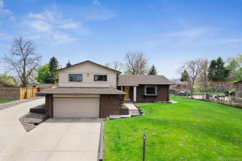14670 58 Pl, Arvada CO 80004-3716 exterior