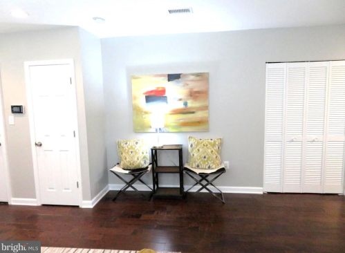 1346 Nicholson St, Washington DC  20011-2839 exterior