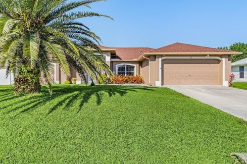 810 10th Pl, Cape Coral, FL 33909-0031
