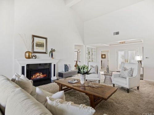 69 Ocean Vis, Newport Beach, CA 92660-6224