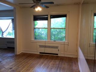 74 Grumman Ave, Newark NJ  07112-2219 exterior