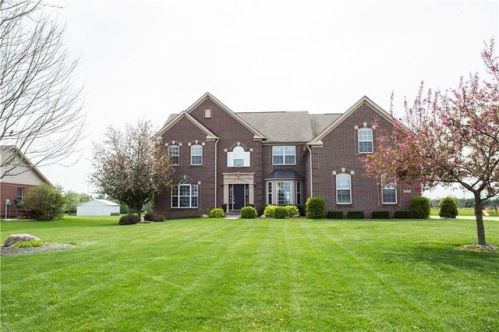 6555 Congress Dr, Huntsville, IN 46064-8513