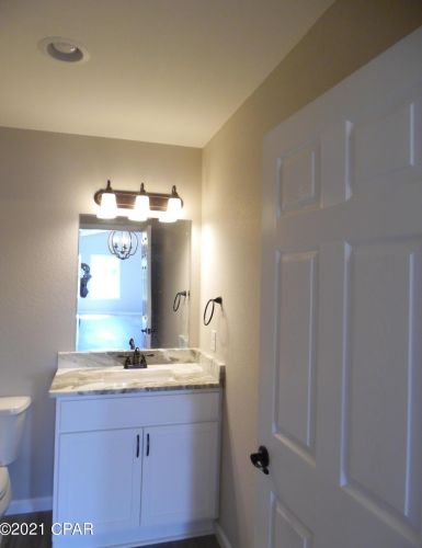 1106 Church St, Marianna FL  32448-7361 exterior