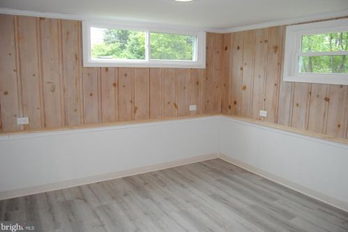 2065 Geoffrey Dr, Willow Grove PA  19090-2217 exterior