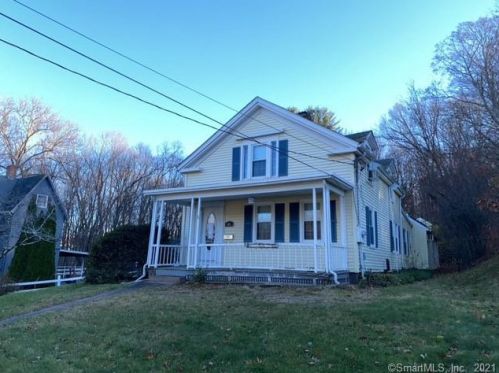 64 Hackmatack St, Manchester, CT 06040-6508