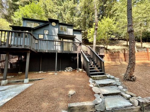 10485 Lomita Ave, Lompico CA  95018-8984 exterior