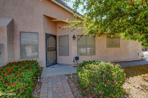3822 Blackhawk Dr, Glendale AZ 85308-9487 exterior